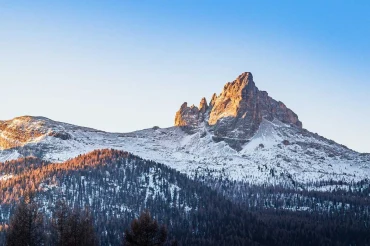 Combinaison pour le ski-alpinisme : quels critères pour bien choisir ?