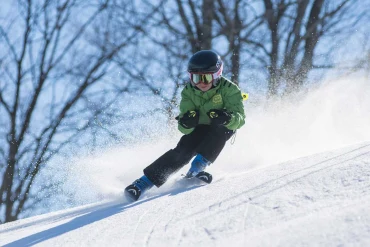 Jeux d’hiver sans skis : 5 idées fun à partager entre amis