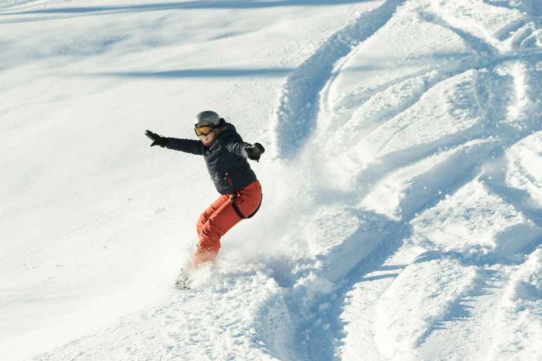 Combien coûte un cours de snowboard ?