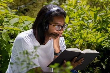 Comment choisir des lunettes de soleil catégorie 3 ou 4 pour la montagne ?
