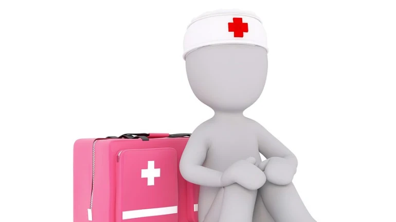 Quels éléments incontournables avoir dans sa trousse de secours pour partir en randonnée ?