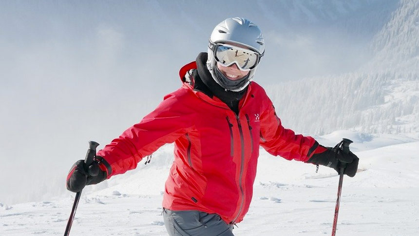 Comment s'habiller chaudement pour skier ?